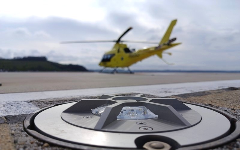 helistation_toiture_balise_encastrée